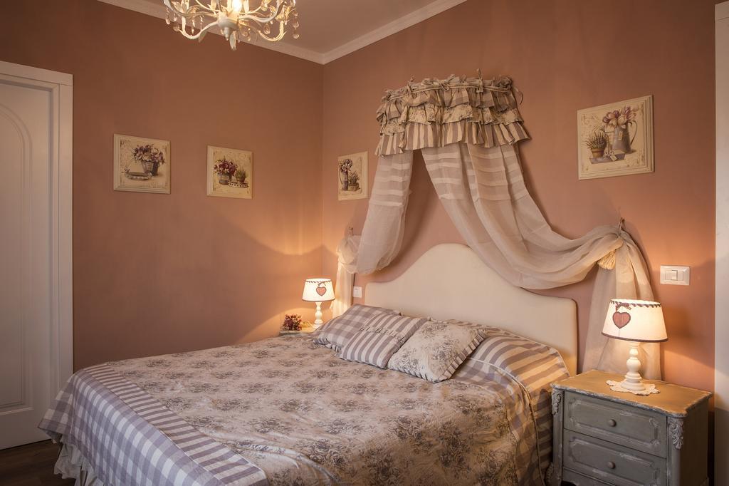 B&B Il Biancospino Abbadia San Salvator Luaran gambar